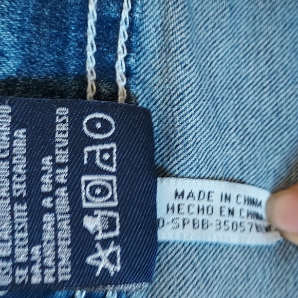 NWT Jack David Plus Size Blue Medium Wash Jeans with Decorated Pockets Size 22 - Picture 11 of 11